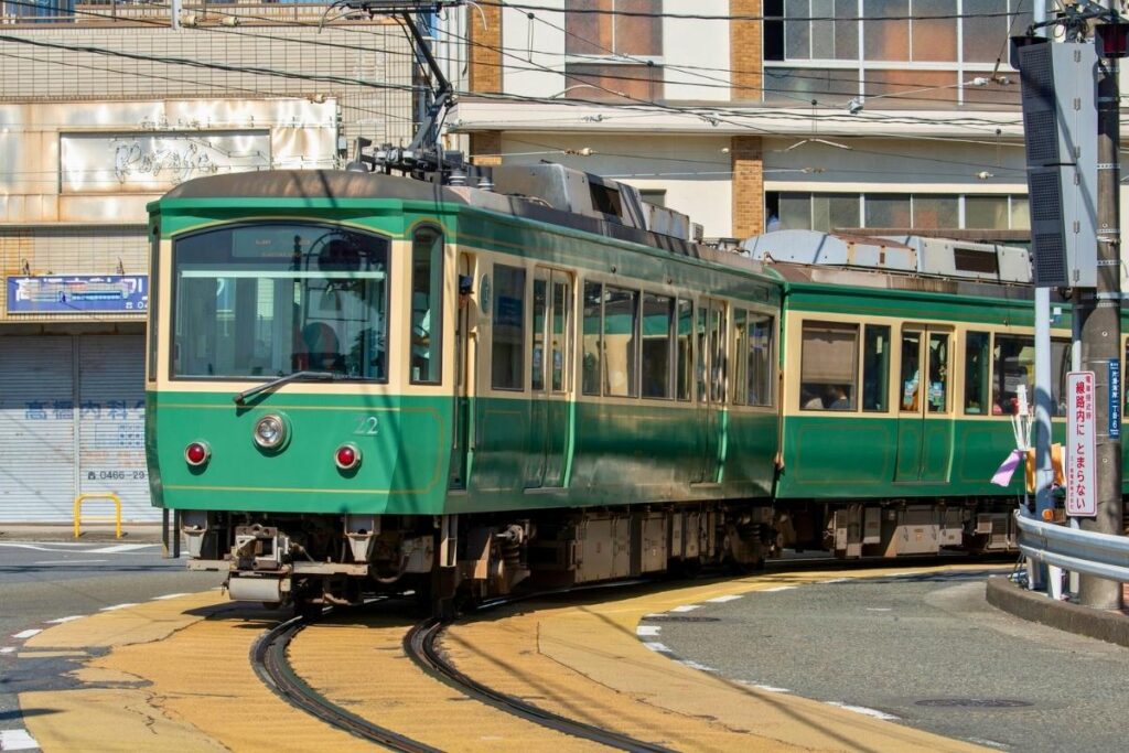 Why Do Japanese People Sleep on Trains? Science & Culture